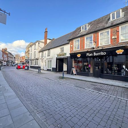 Villare Hitchin Town Centre Extérieur photo