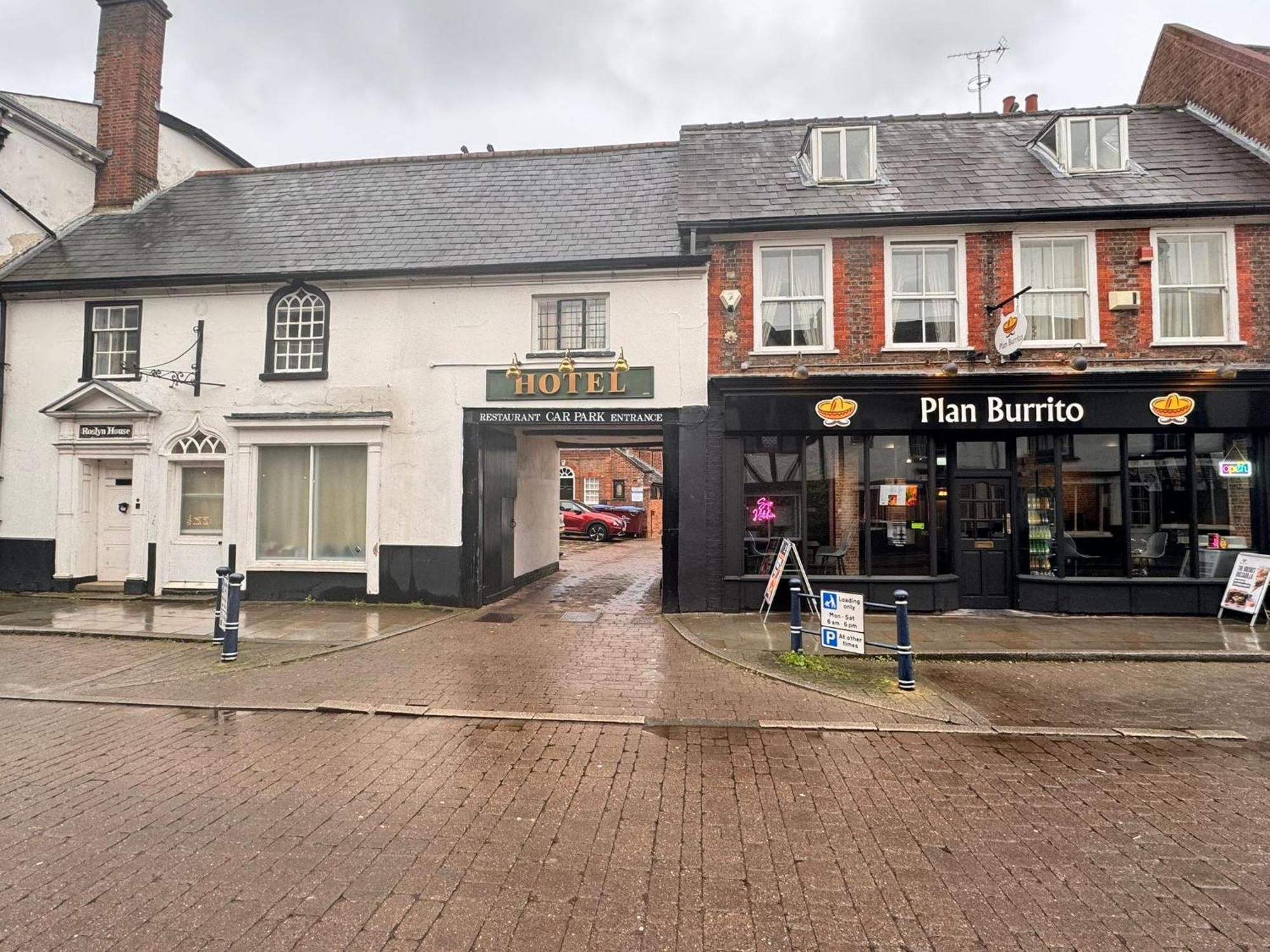 Villare Hitchin Town Centre Extérieur photo