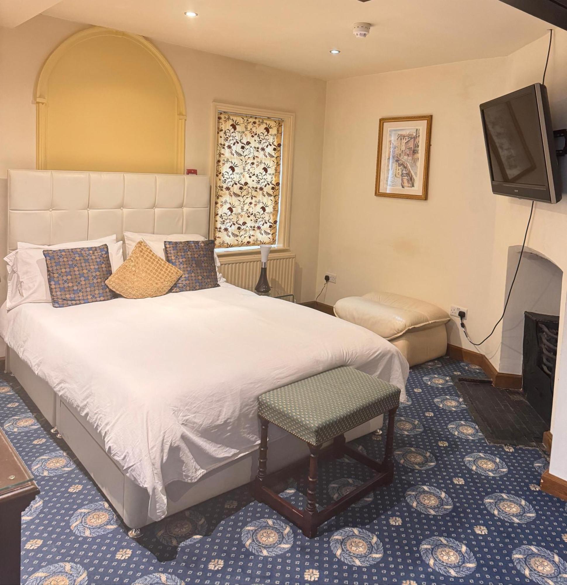 Villare Hitchin Town Centre Extérieur photo