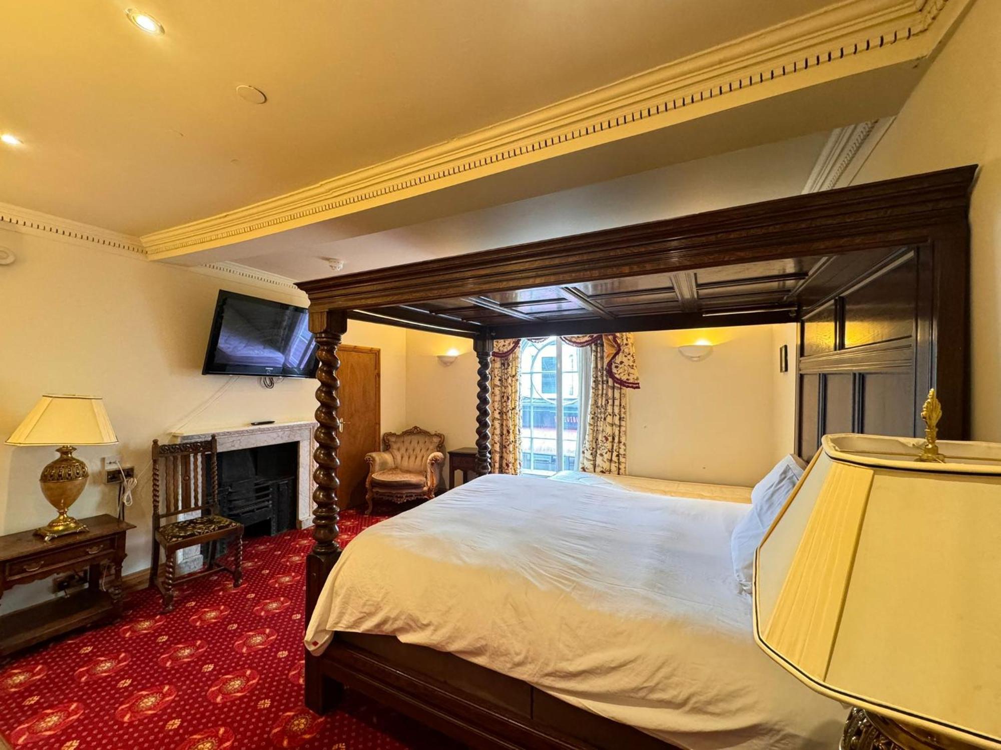 Villare Hitchin Town Centre Extérieur photo
