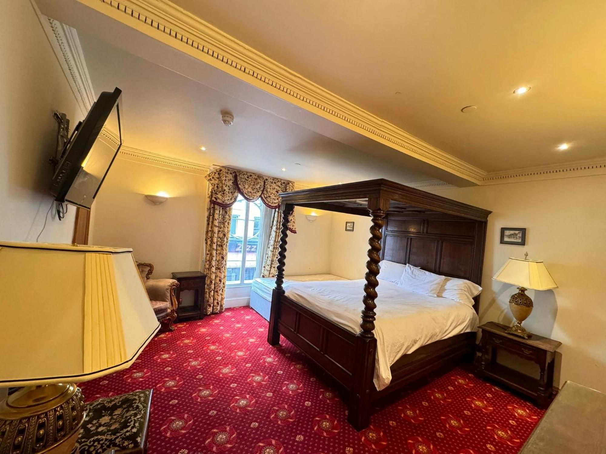 Villare Hitchin Town Centre Extérieur photo
