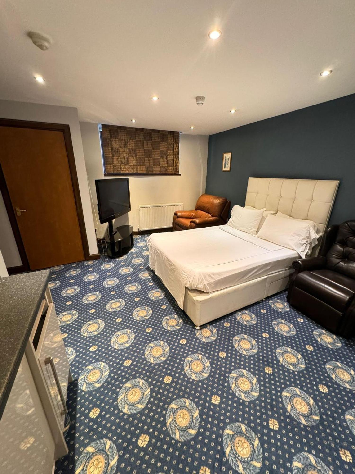 Villare Hitchin Town Centre Extérieur photo